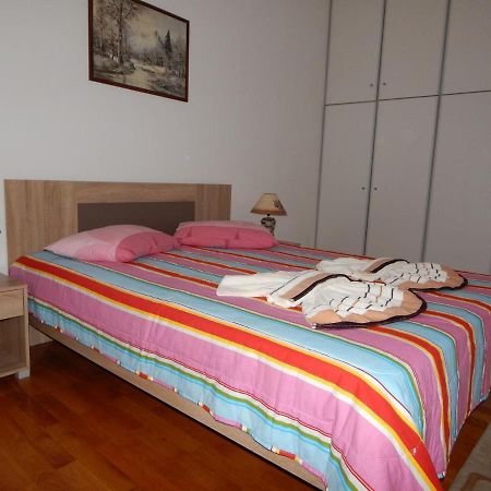 Cozy Apartment For 2-5 People-Center Tripoli 1 Экстерьер фото